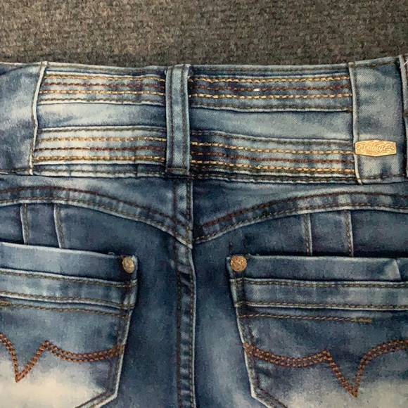 Short - Picture 6 of 7